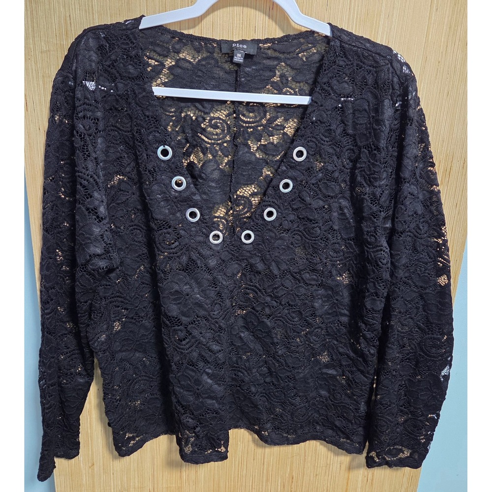 Dice Women Black Floral Lace Grommet V-Neck Long Sleeve Top Plus Size 3X
